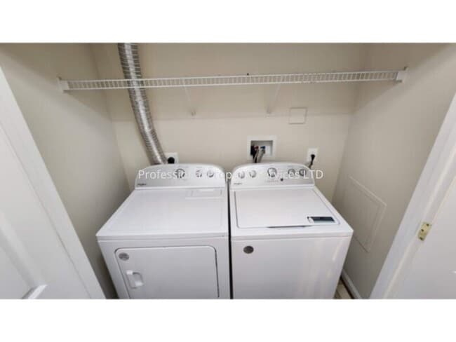 Building Photo - Price Correction! Luxury Townhome In The Villages Of Urbana