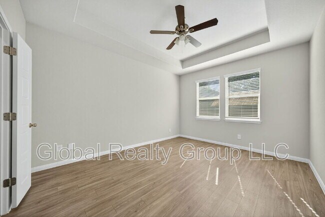 Building Photo - 236 Joseph Cir