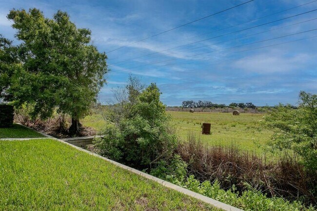Building Photo - 11701 Brighton Knoll Loop