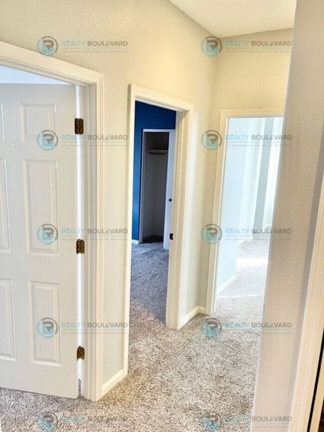 Building Photo - Charming 3-Bedroom Home in Sky Vista Villa...