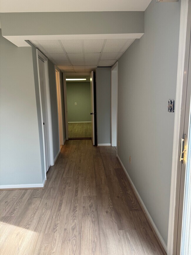 Building Photo - 8929 Bald Hill Pl