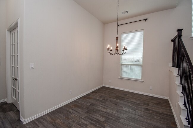 Building Photo - 27231 Symphony Creek Ln