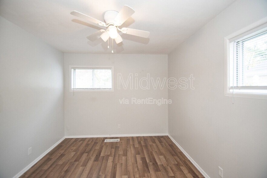 Building Photo - 4610 Karen Dr