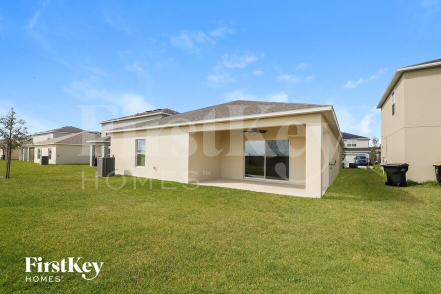 Building Photo - 5007 Vellacito Way