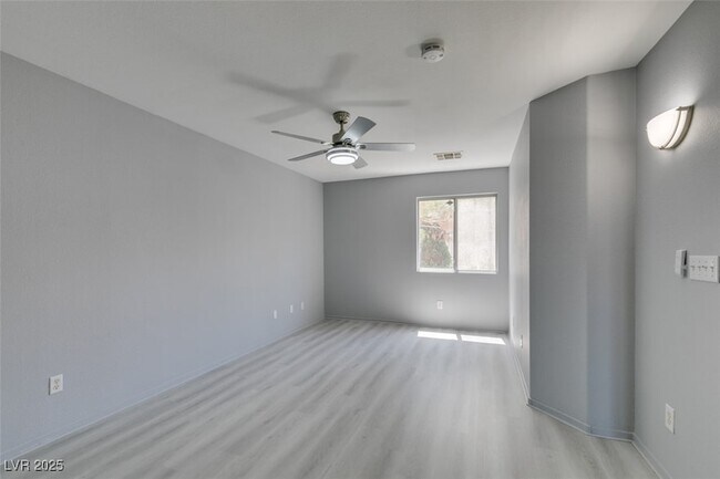 Building Photo - 803 Binbrook Dr