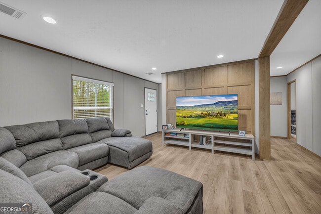 Building Photo - 473 Chandler Pl Dr