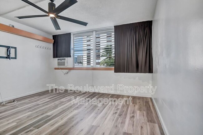 Building Photo - 1550 Rycroft St