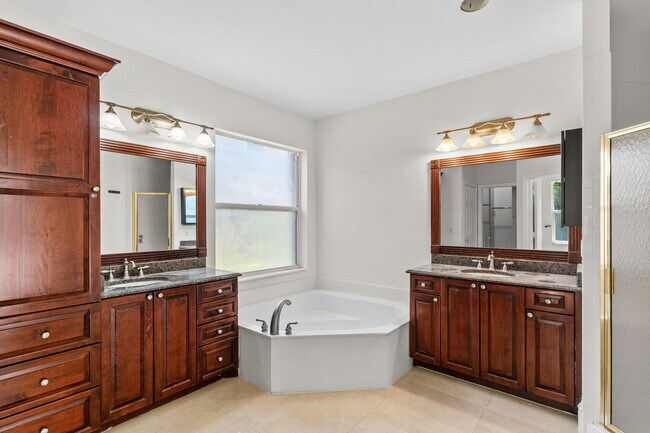Building Photo - 21698 Abington Ct