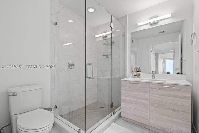 Building Photo - 16385 Biscayne Blvd