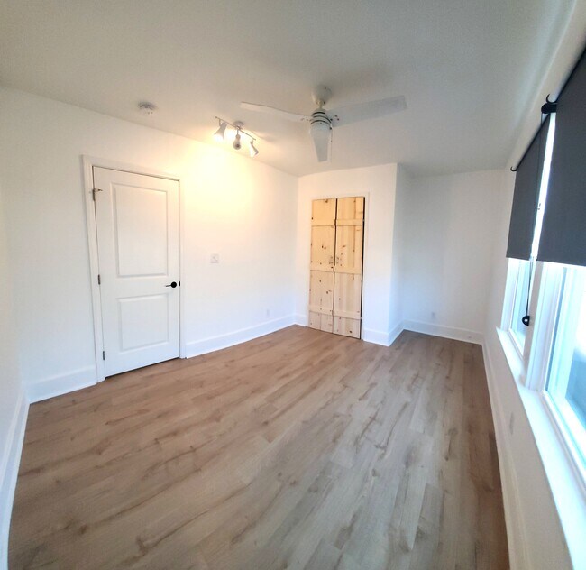 Building Photo - 1311 Roland Curtis Pl