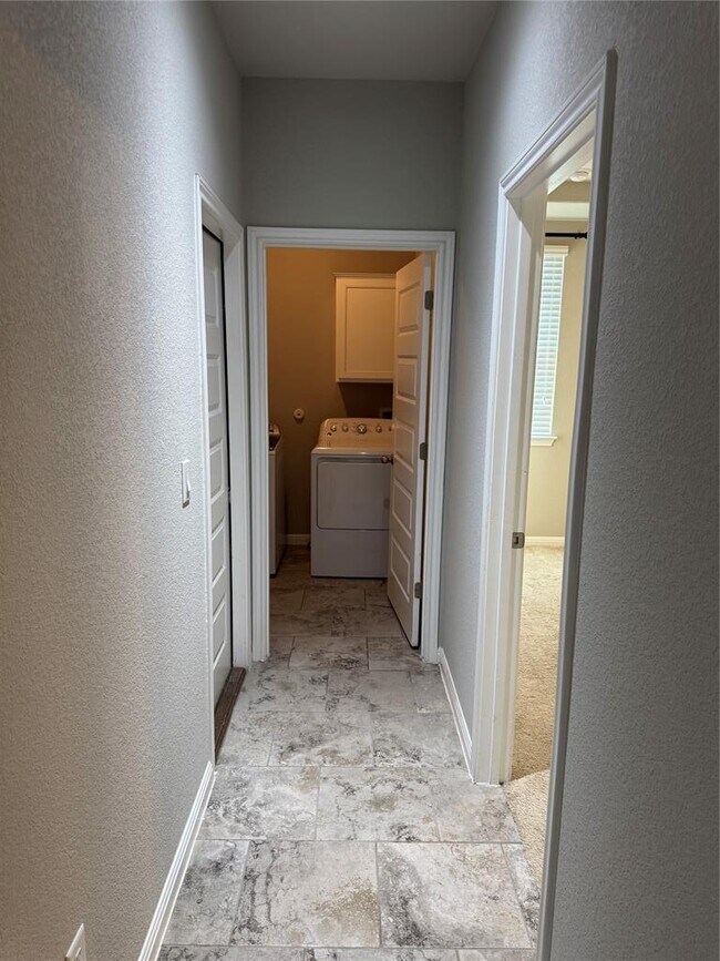 Building Photo - 204 Wilderness Trail