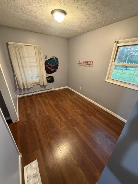 Building Photo - 22524 Berry Knolls Dr