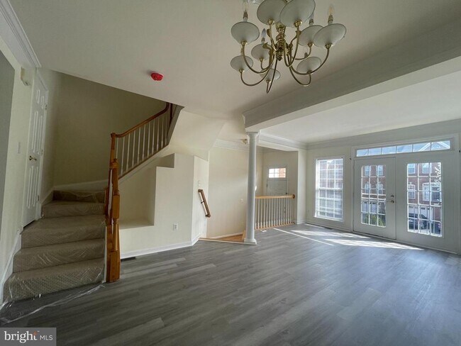 Building Photo - 41851 Cinnabar Square