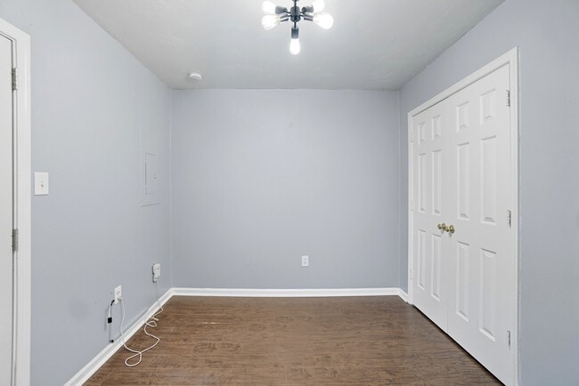 Building Photo - 5106 Radcliff Cir