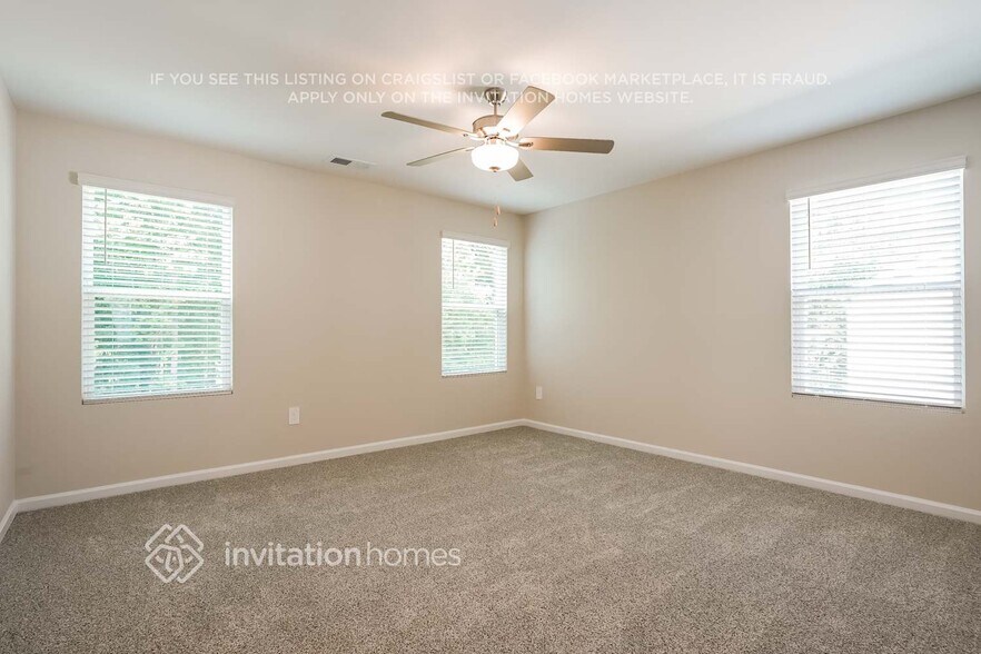 Building Photo - 950 Greenville Wy