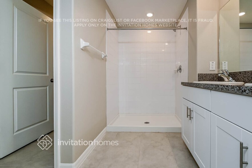 Building Photo - 11237 Riley Pines Cir