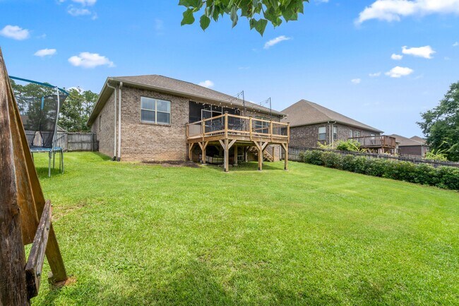 Building Photo - 730 Lime Ln