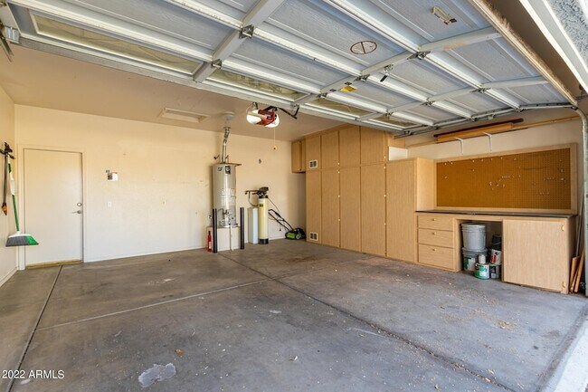 Building Photo - 3441 E Bruce Ave