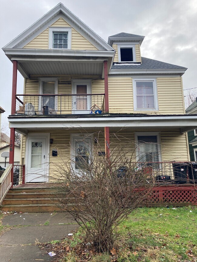 Building Photo - 126 E Matson Ave