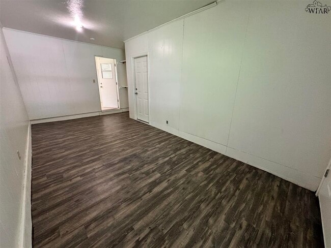 Building Photo - 109 Wood Cir