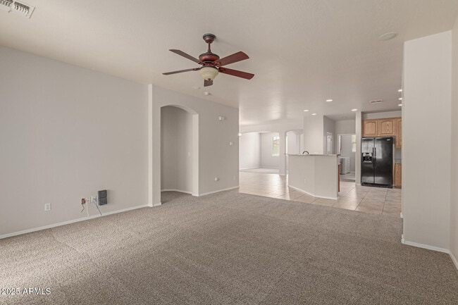 Building Photo - 42374 W Avella Dr