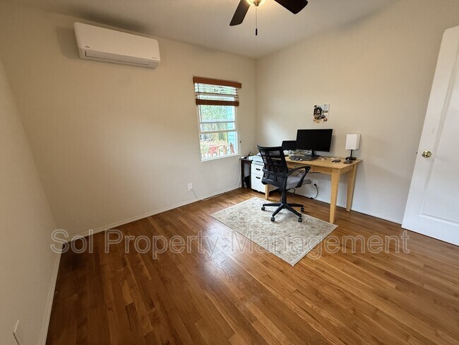 Building Photo - 722 Marnell Ave