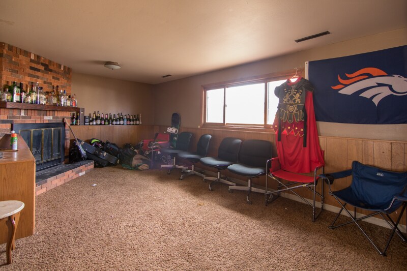 Building Photo - 1717 W Lake St