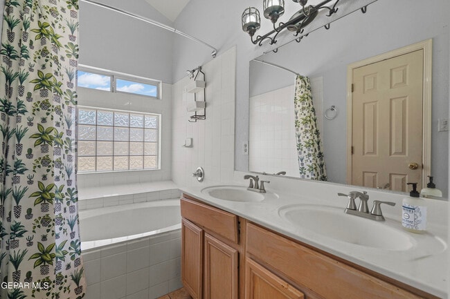 Building Photo - 5009 Cedar Sands Ln