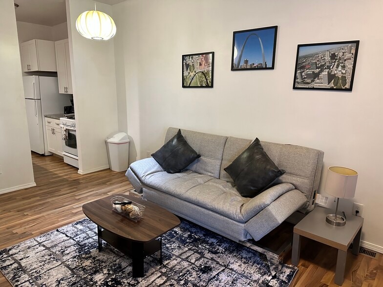 Building Photo - 4624 Westminster Pl