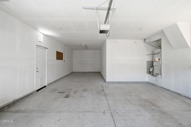 Building Photo - 1696 Salt River Ave