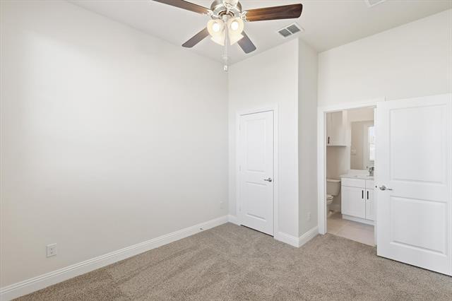 Building Photo - 1504 Lake District Dr