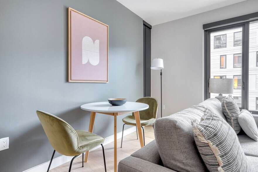 Building Photo - 30 Otis St