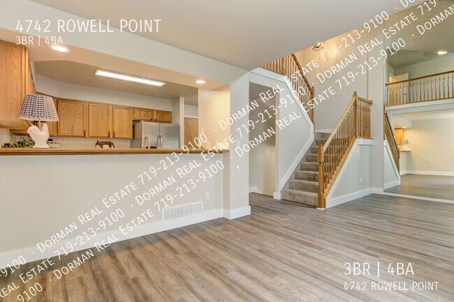 Building Photo - 4742 Rowell Point