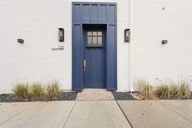 Building Photo - 526 Colquitt St