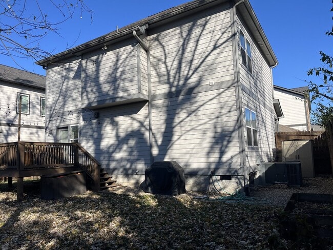 Building Photo - "Discover Your Dream Home: Spacious 4-Bedroom Oasis with 3 Full Baths in Vibrant Nashville!"