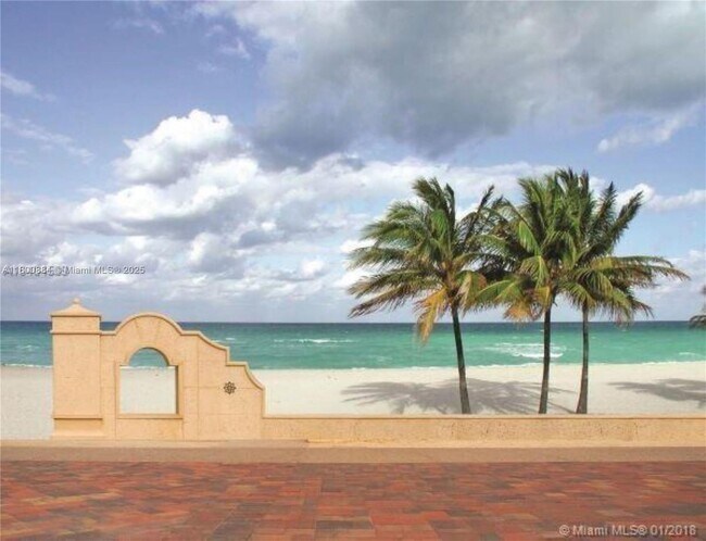 Building Photo - 1401 S Ocean Dr