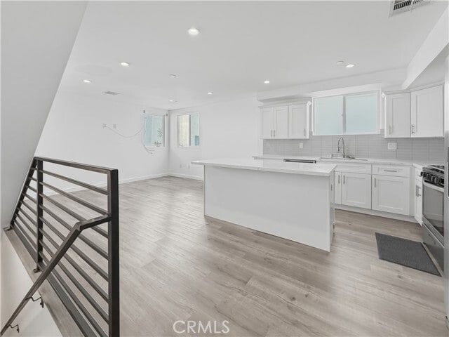 Building Photo - 10918 1/2 Hesby St