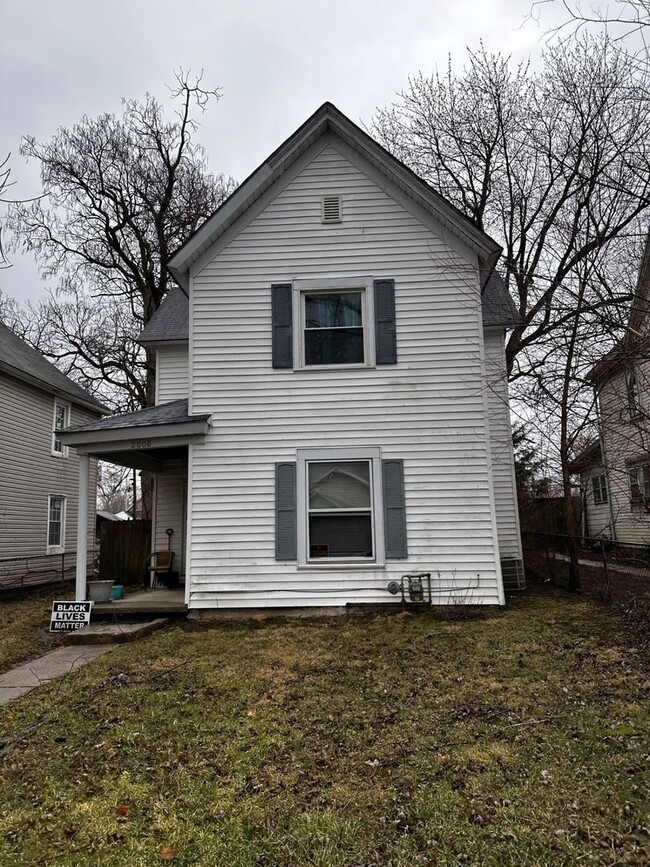 Building Photo - Cozy Home for Rent in Muncie