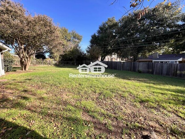 Building Photo - Charming 3-Bedroom, 2-Bath Home