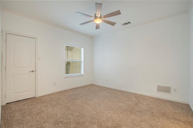 Building Photo - 4501 Redwood Ct