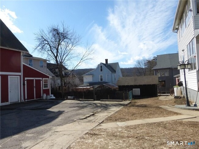 Building Photo - 28 Frederick St