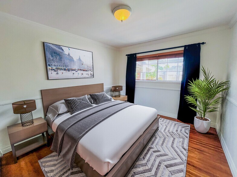 Building Photo - 1420 Central Ave