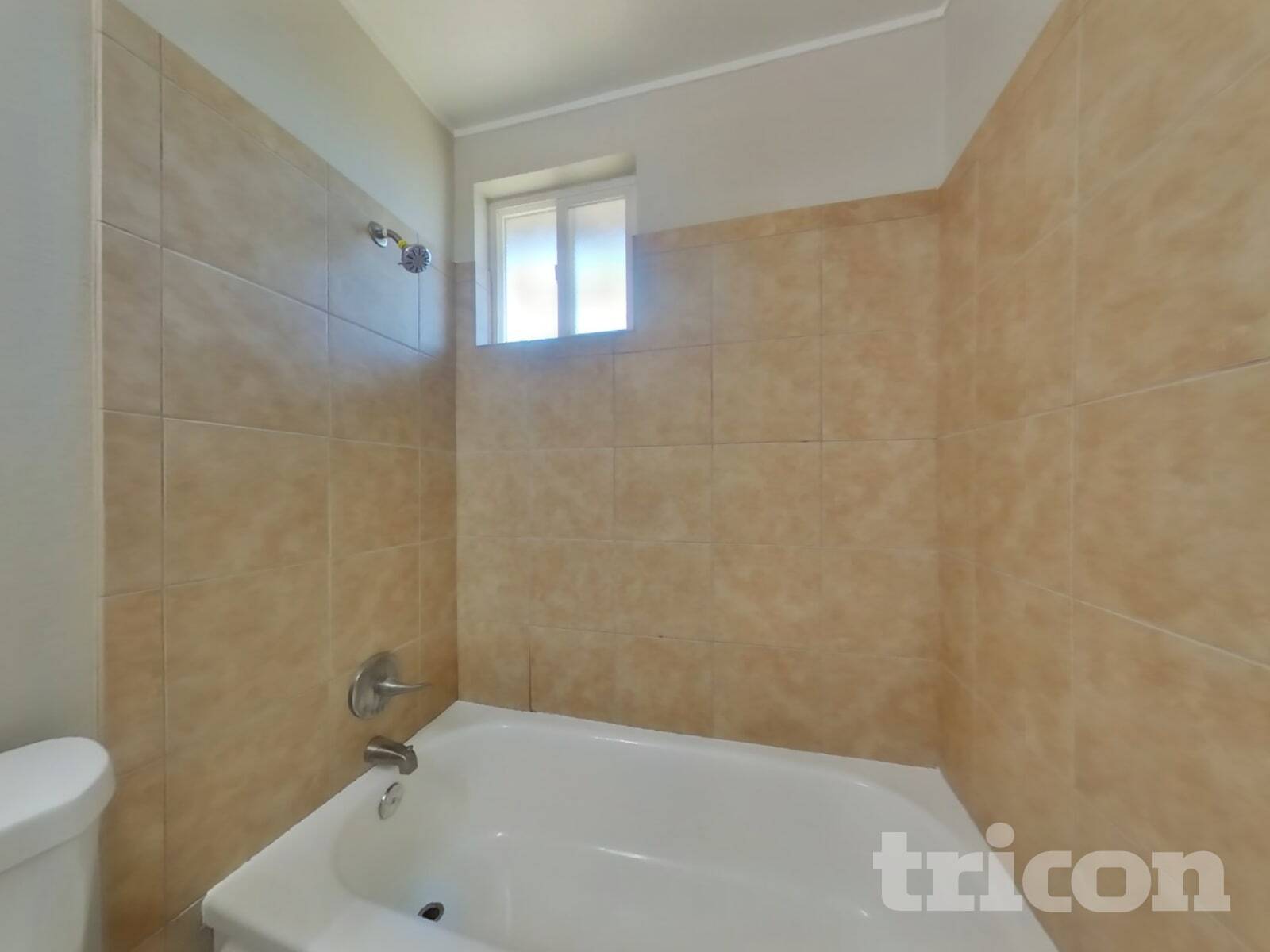 Building Photo - 1475 Knights Row