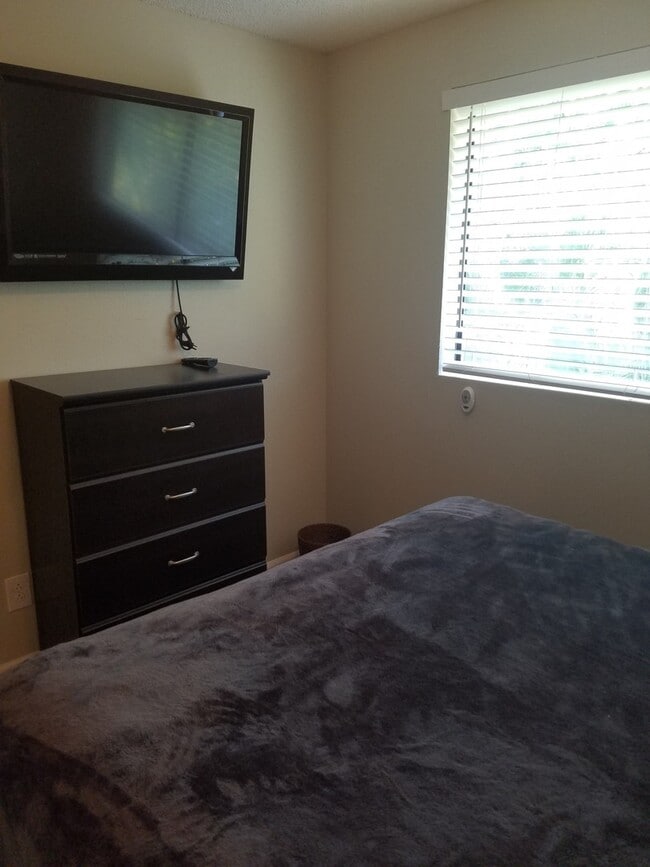 Building Photo - Kihei Shores F208