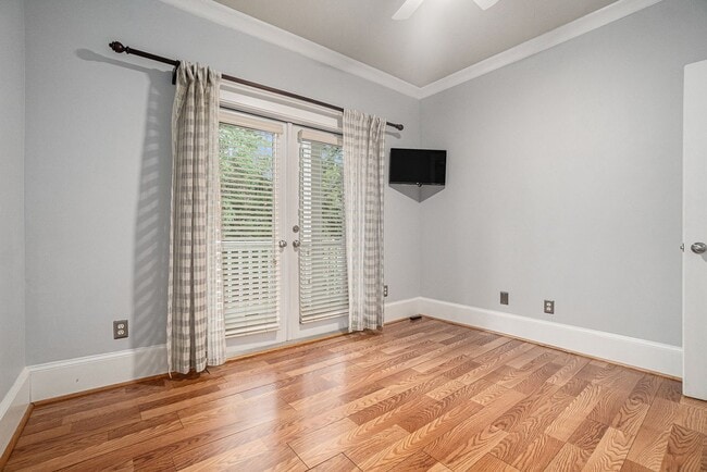Building Photo - Charleston-Style East Atlanta Entertainer'...