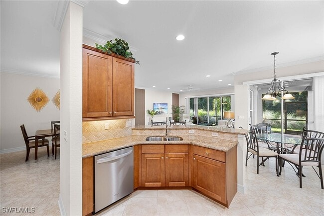 Building Photo - 6542 Marbella Dr