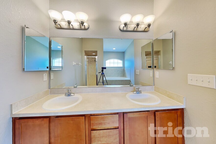 Building Photo - 3382 Winchester Estates Cir