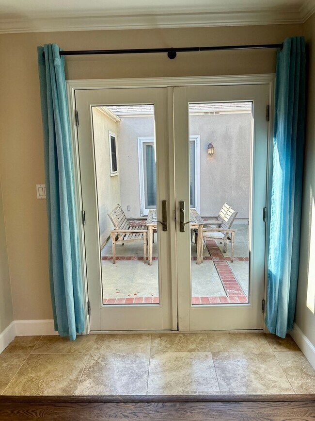 Building Photo - Charming Santa Clara Home – Prime Location...