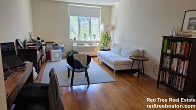 Building Photo - 35 Vernon St