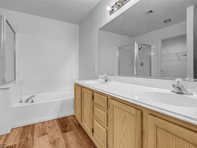 Building Photo - 2925 Wigwam Pky